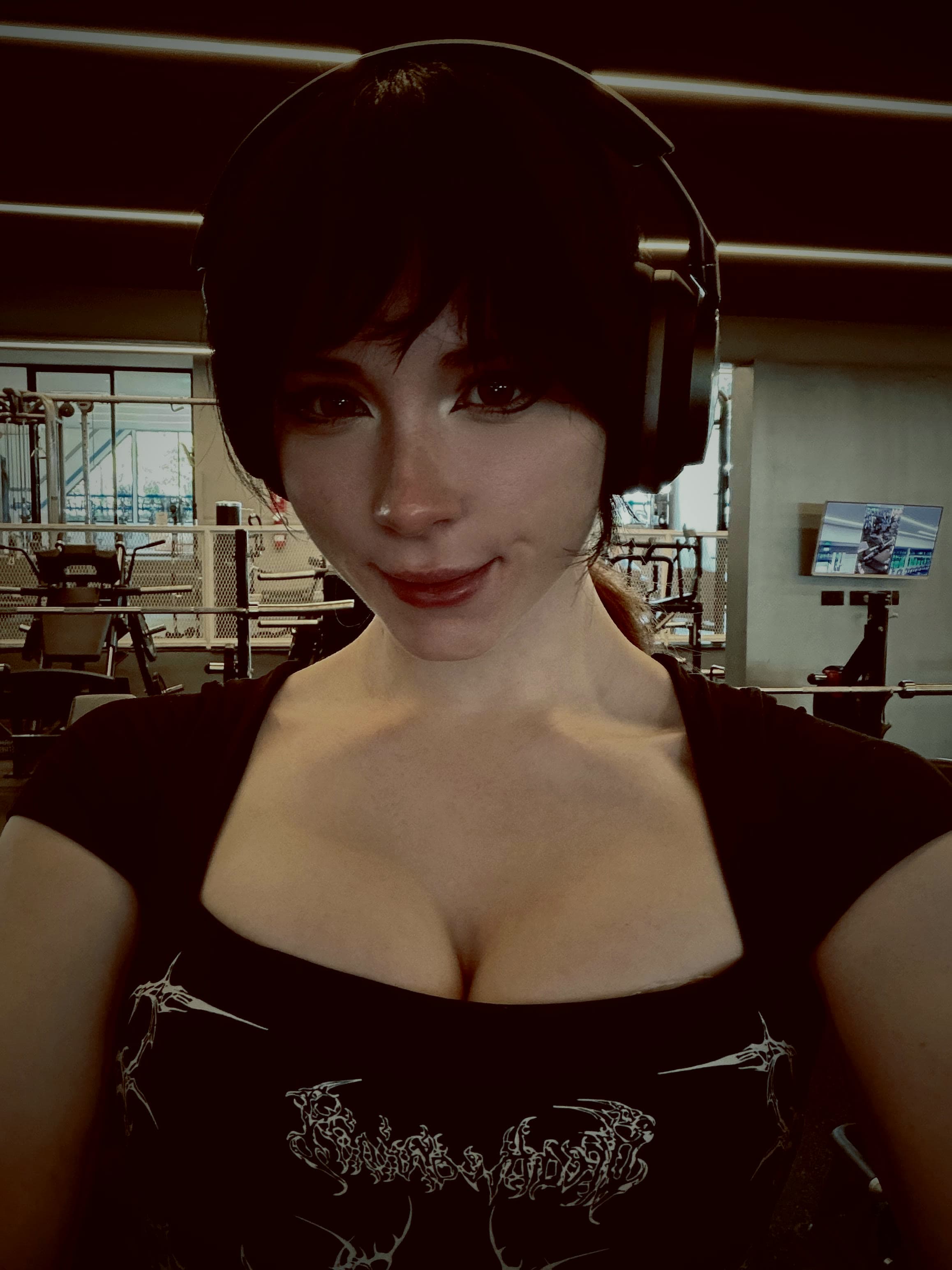 Sweety Fox at the gym with headphones