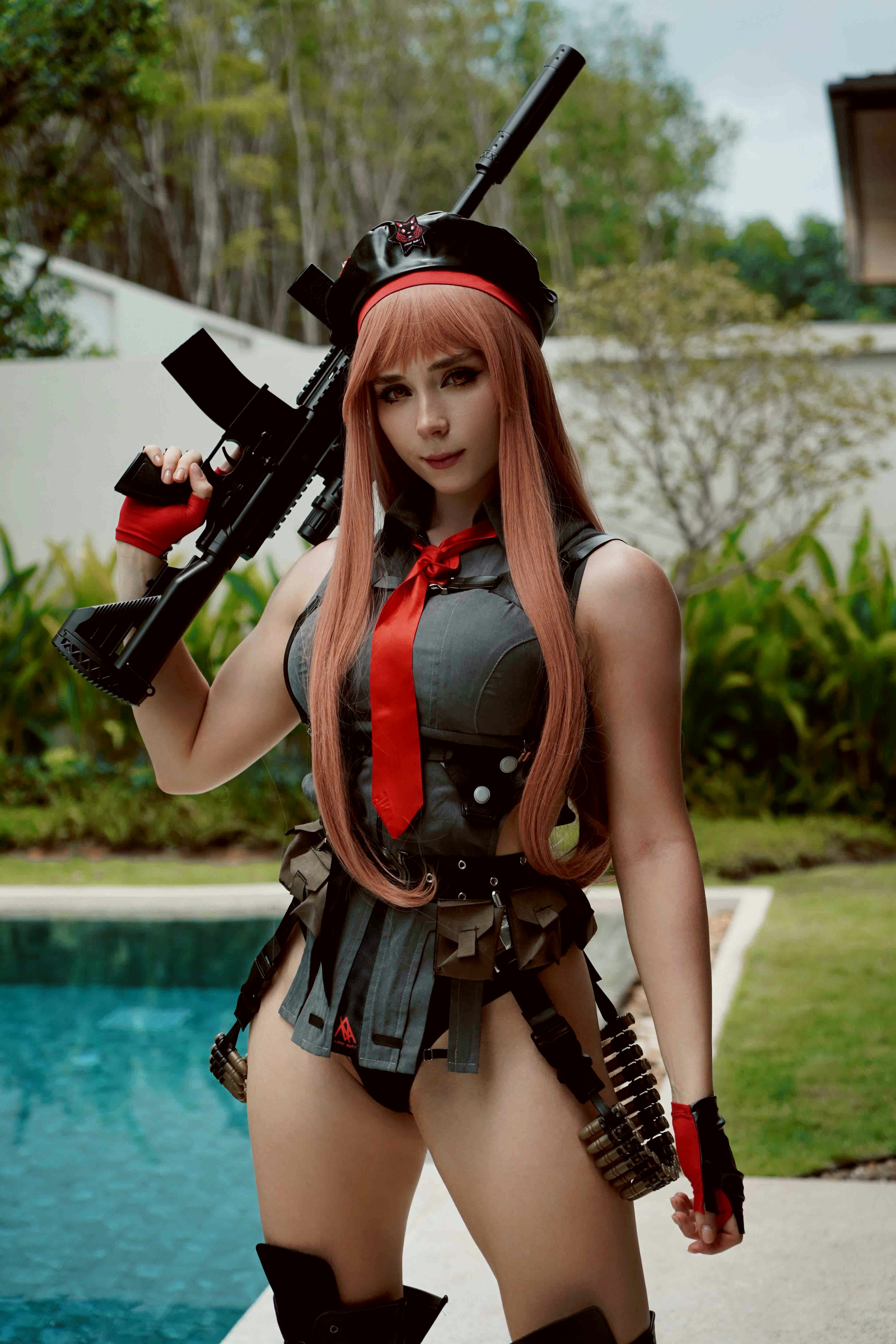 Sweety Fox in a red-and-grey cosplay